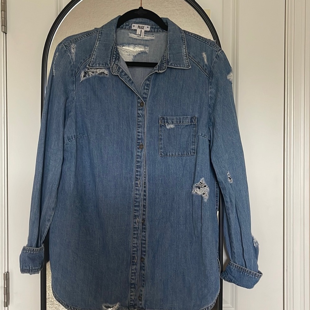 Paige distressed Denim top L